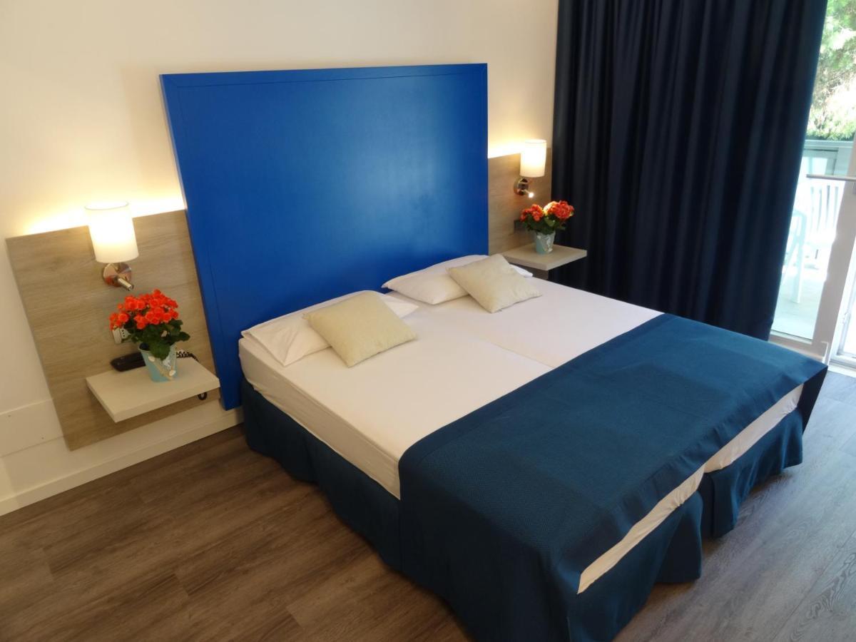 Hotel Abbazia Lignano Sabbiadoro Buitenkant foto