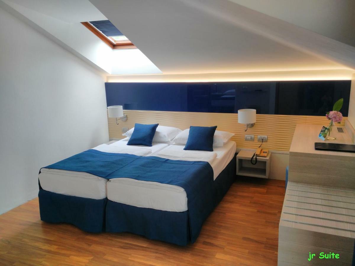 Hotel Abbazia Lignano Sabbiadoro Buitenkant foto